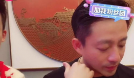 娱乐圈吃瓜爆料小游戏,跟随吃瓜群众，探寻明星背后的秘密